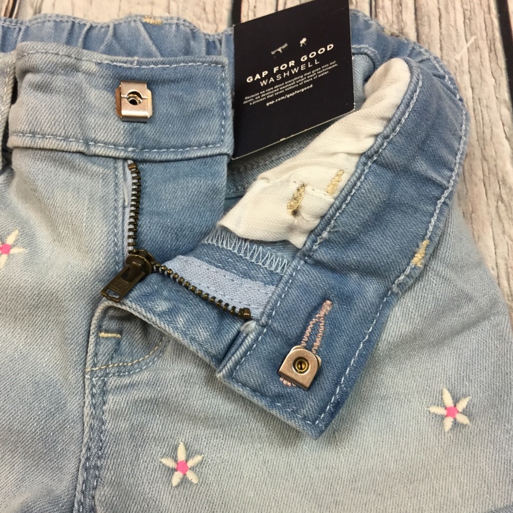 Gap Girls 18-24 2T 4T Bird Shirt & Flower Denim Shorts Outfit NWT - Picture 4 of 7